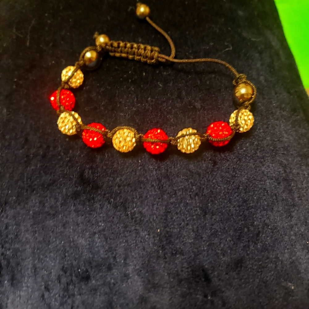 Red adjustable bracelet